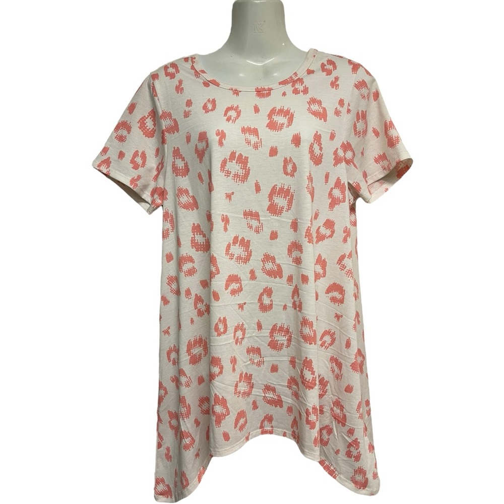 LULAROE Top Melissa Size Medium Abstract Leopard Print wWhite/Pink NWOT